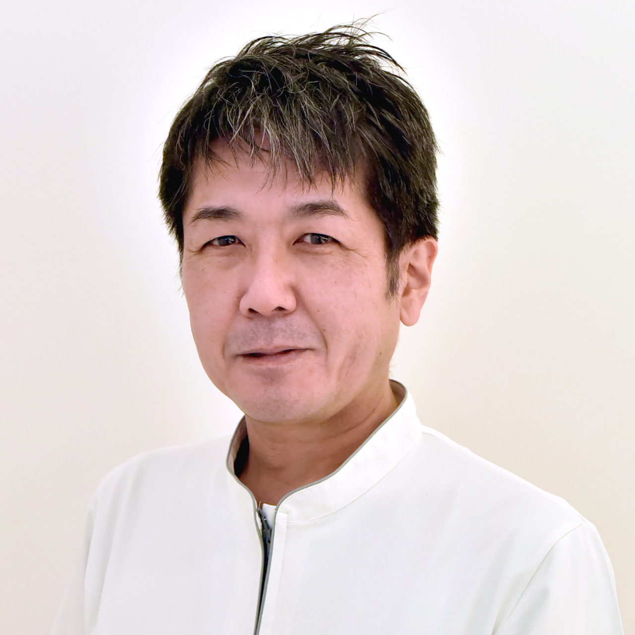 枚方市のラミネートべニア
