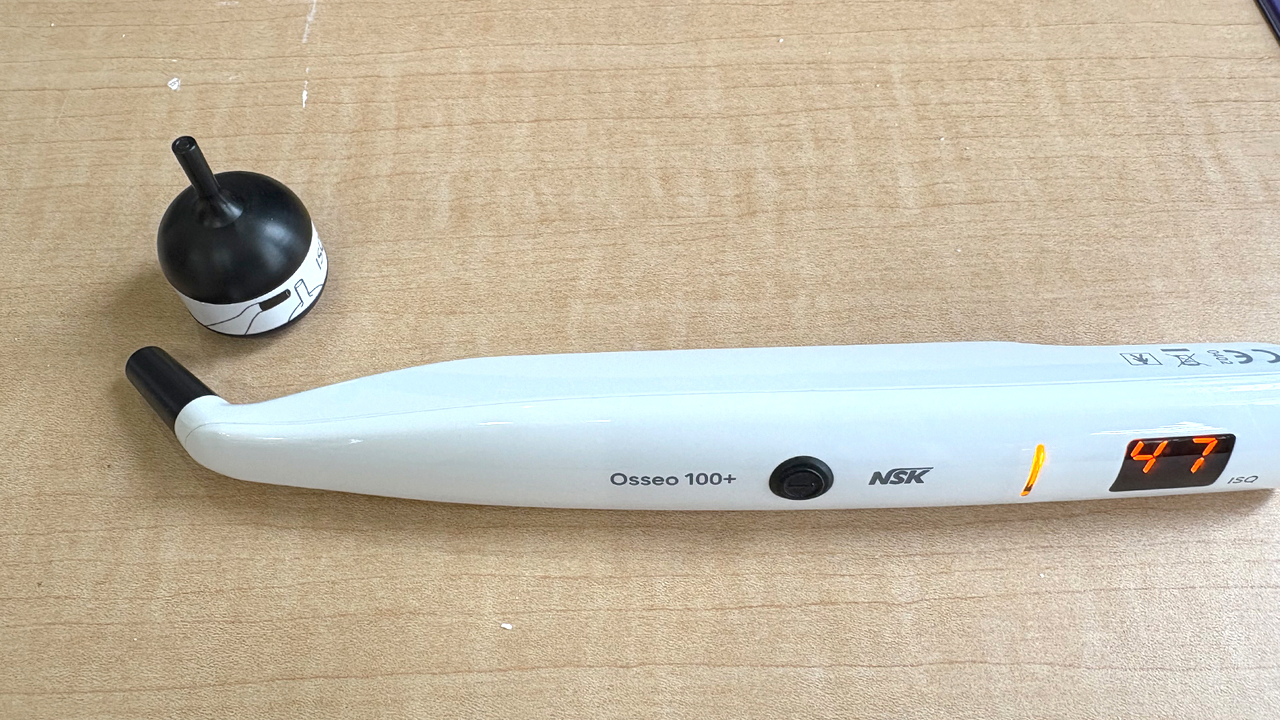 枚方市のCTを含めたインプラントに必要な医療機器