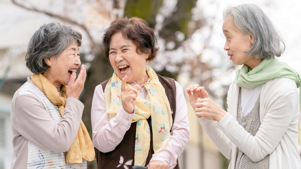 枚方市のインプラントブリッジ