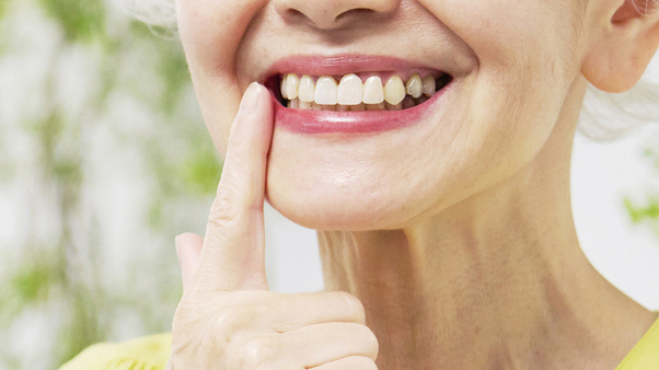 枚方市の「健康寿命を延ばす」 老後に向けたインプラント治療